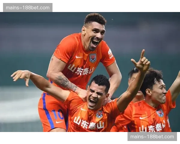 泰山中场配置补强 三中场提升攻守平衡度